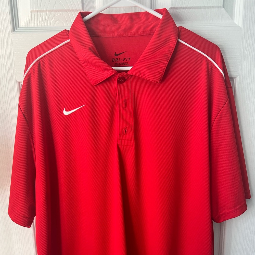 Nike golf polo shirt red.